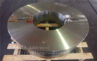 Aloy の熱い造られた鋼鉄は車輪のブランクの荒い機械で造られた高度耐性を造りました
